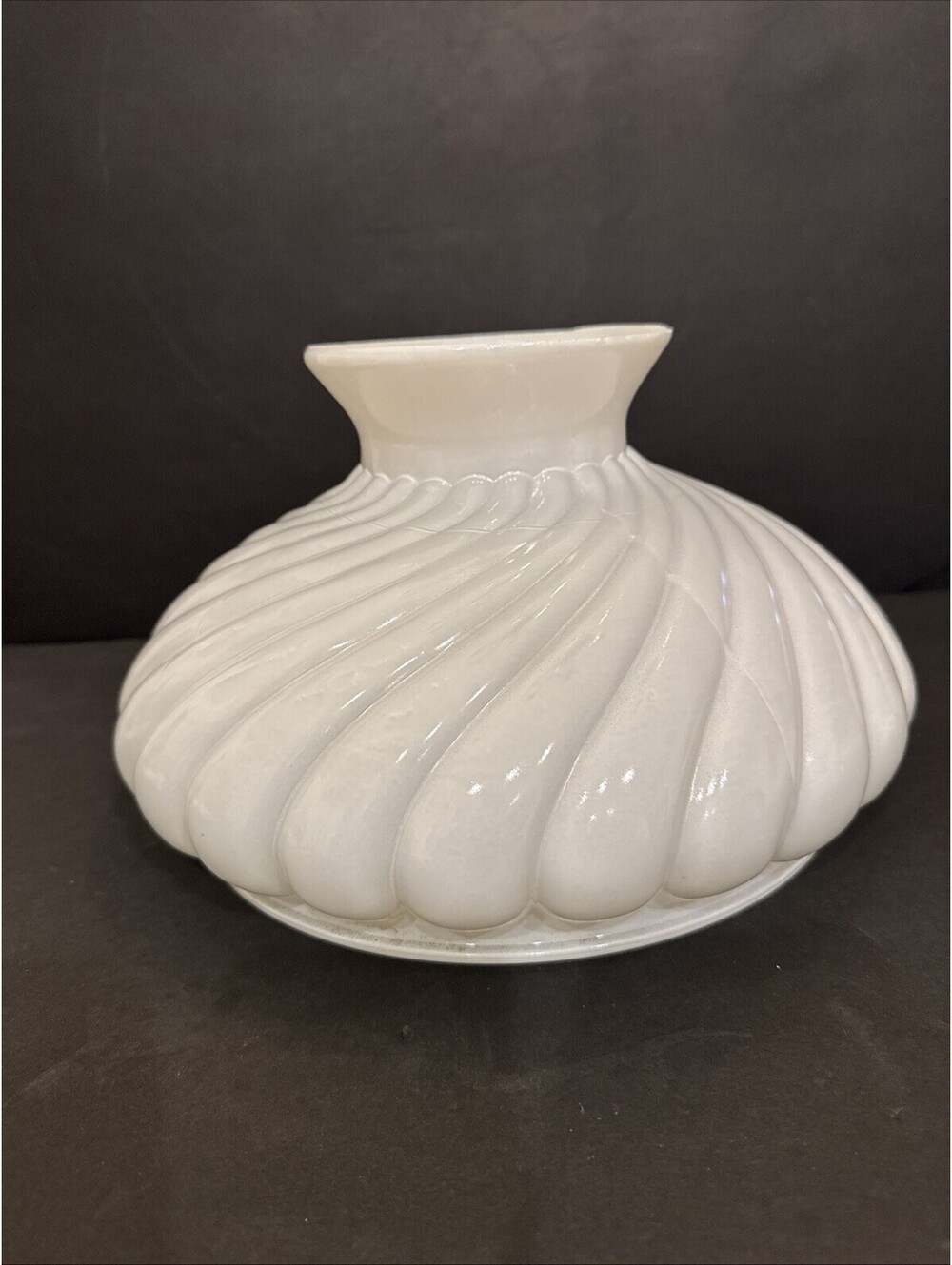 Vintage Milk Glass Swirl Tam O Shanter Student Lamp Shade 9.75” Fitter Aladdin